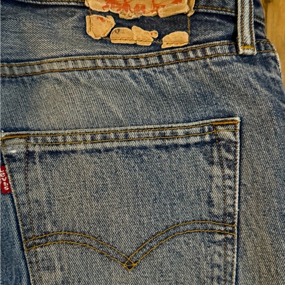 🔥VINTAGE 501 Men's Levi Strauss & Co. Distressed Blue Jeans Size 31X30 - Picture 5 of 10